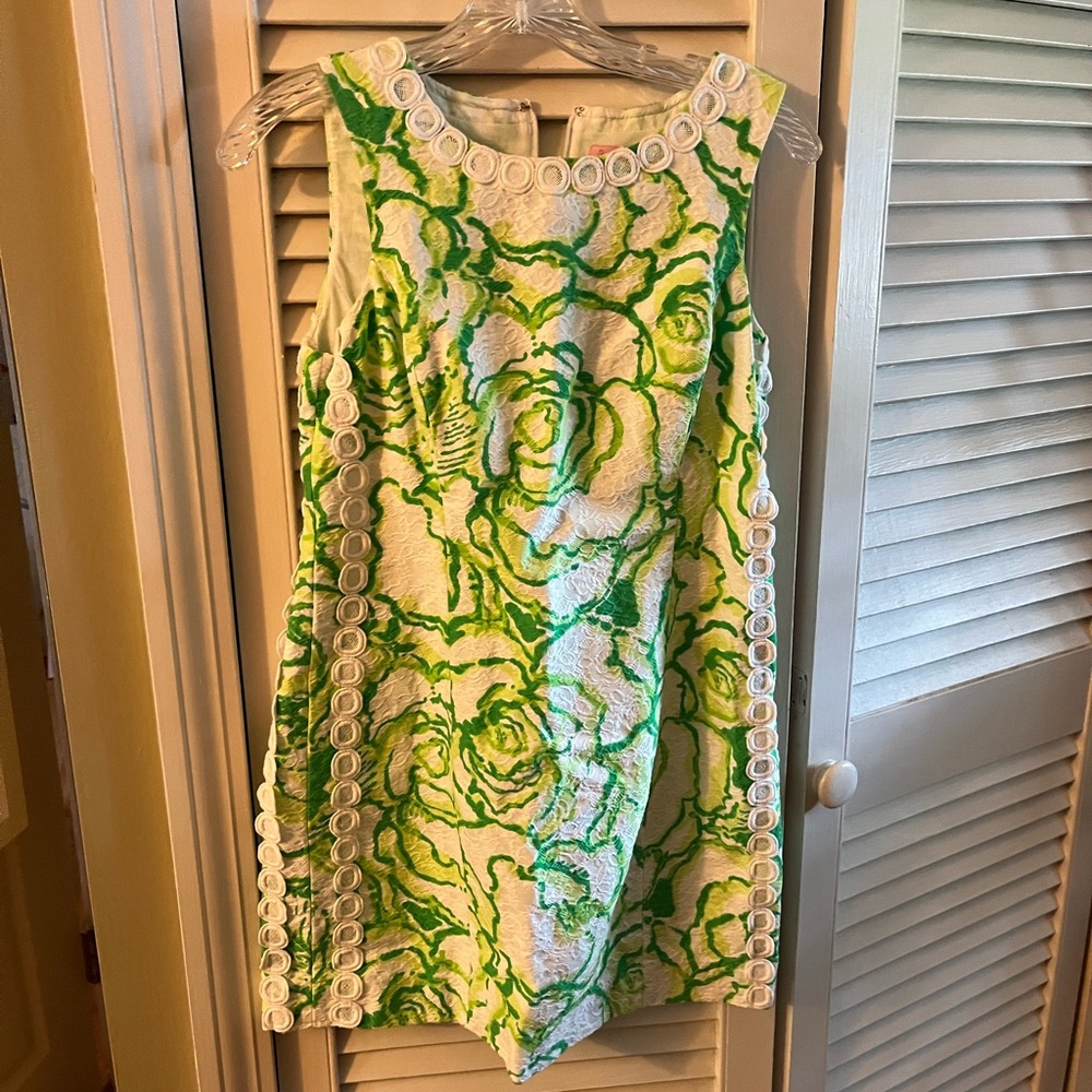 Adorable Lilly dress!!